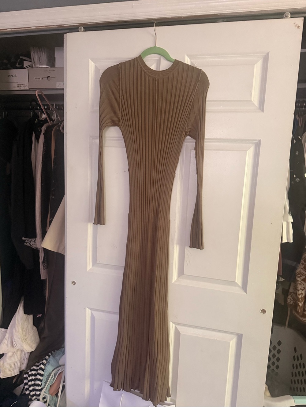 DISSH Olive Brown Ribbed Long-Sleeve Maxi Dress